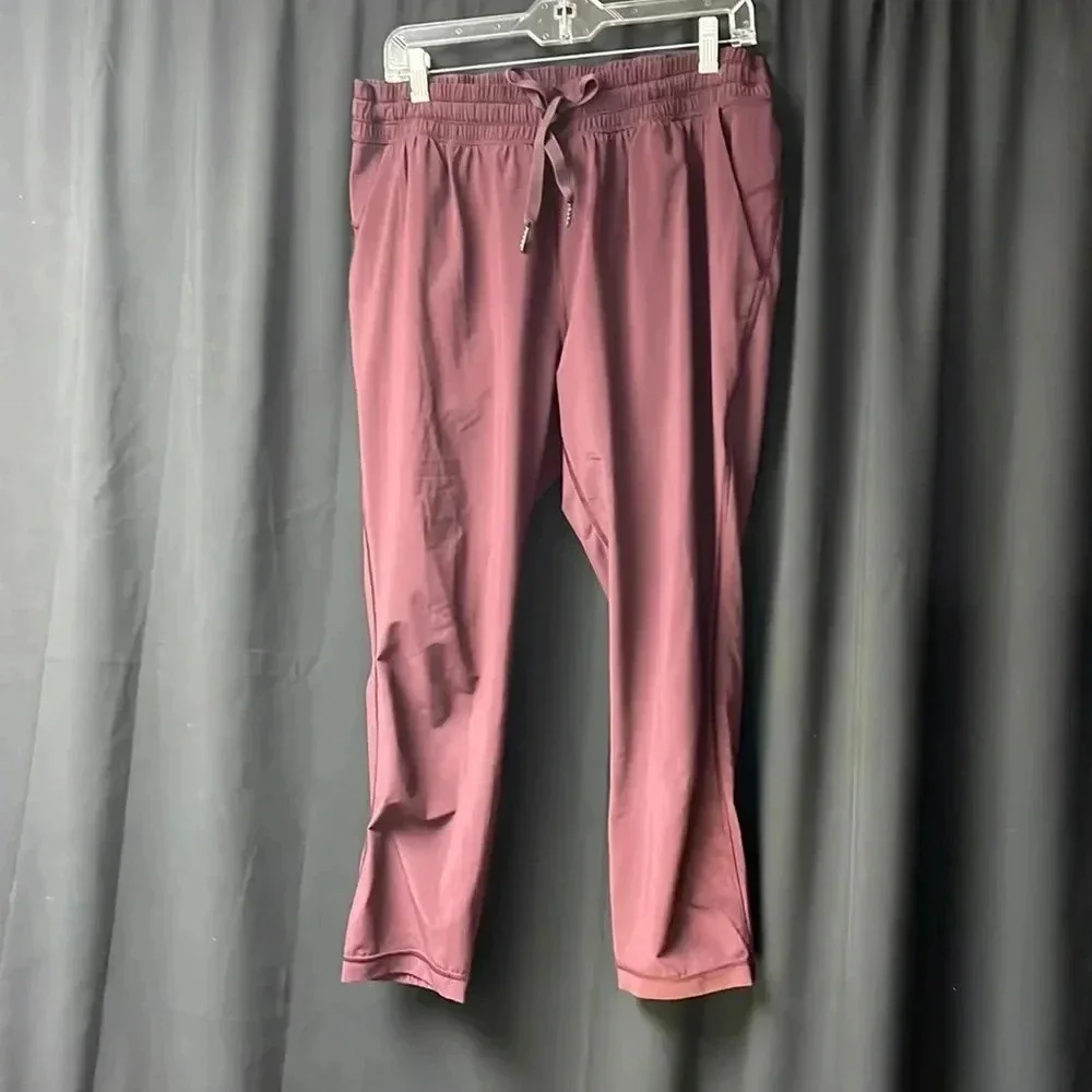 Lululemon On‎ the Fly 7/8 Pant 8 Burgundy Plum Luxtreme Jogger LW5BGBS